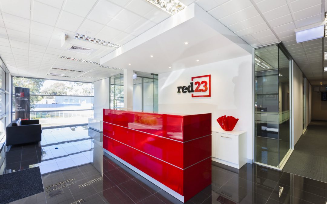 Red 23